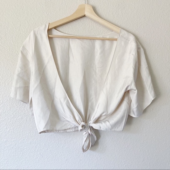 Nap Open Back Crop Top - Picture 4 of 10